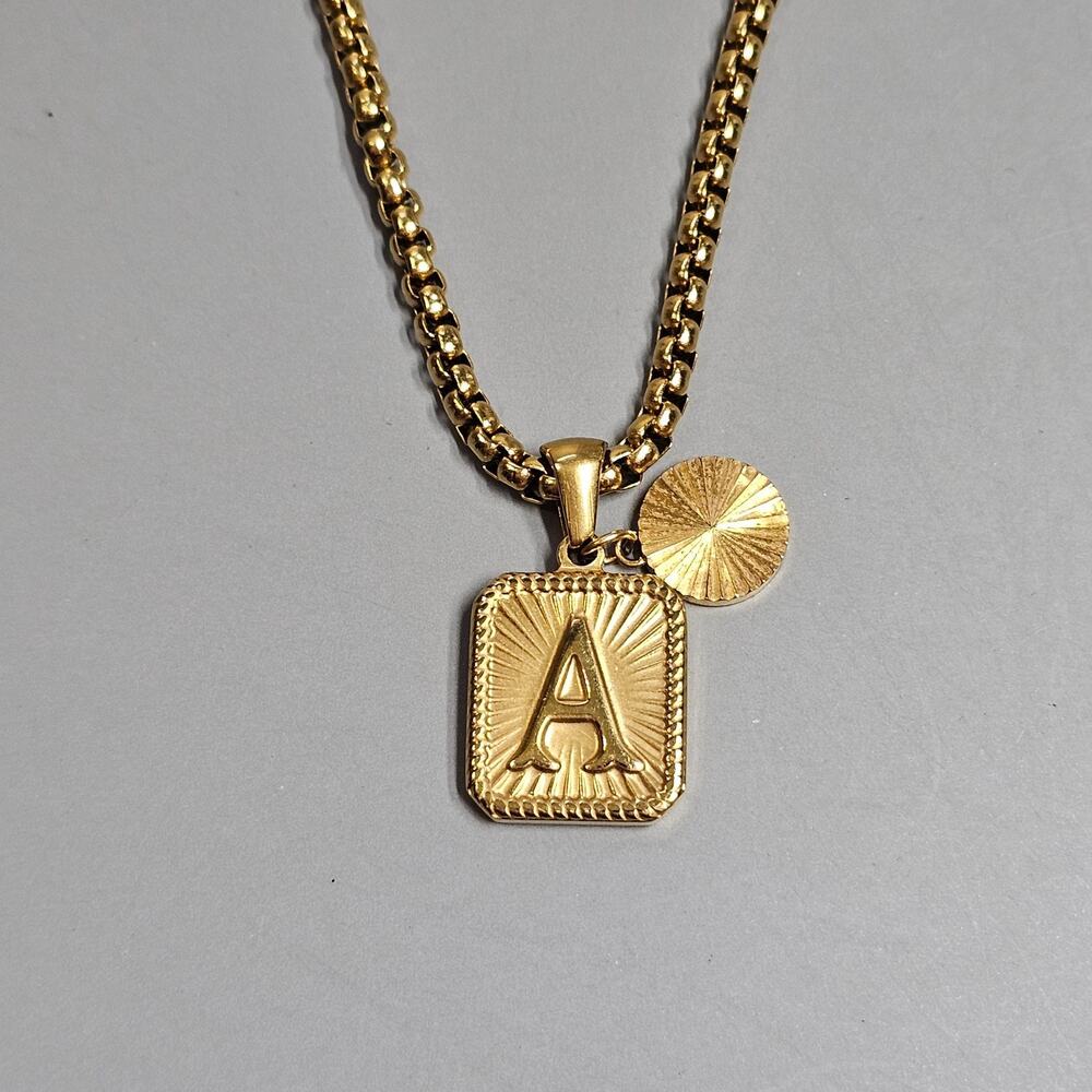 Initial A Pendant Necklace Goldtone Sunburst Charm Box Link Chain 21.5"-23.5"